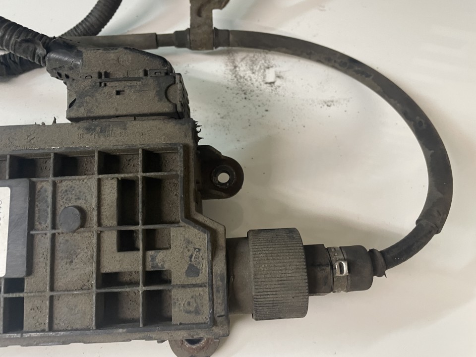 4630005032 4630005032, 10220201494 Handbrake kit Toyota Avensis 2013 2