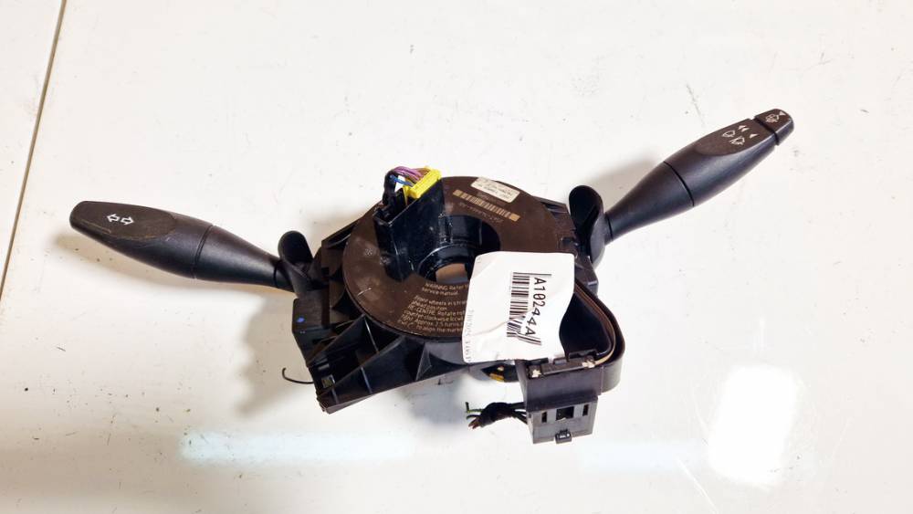 2S6T14A664AB Ford Fiesta 2002 Pagrieziena, gaismu un logu tīrītāju rokturu komplekts