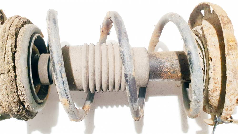 Nissan Note 2006 Spring - FRONT