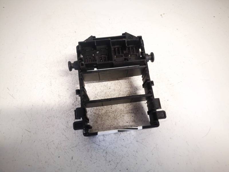 8200003634 Renault Laguna 2006 Drošinātāju kārba