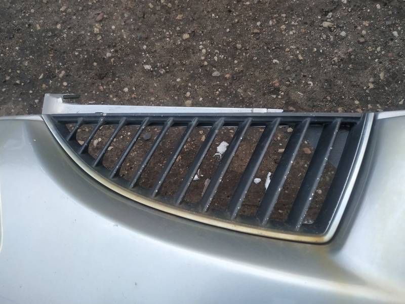 Mitsubishi Lancer 2005 Hood grille - FRONT