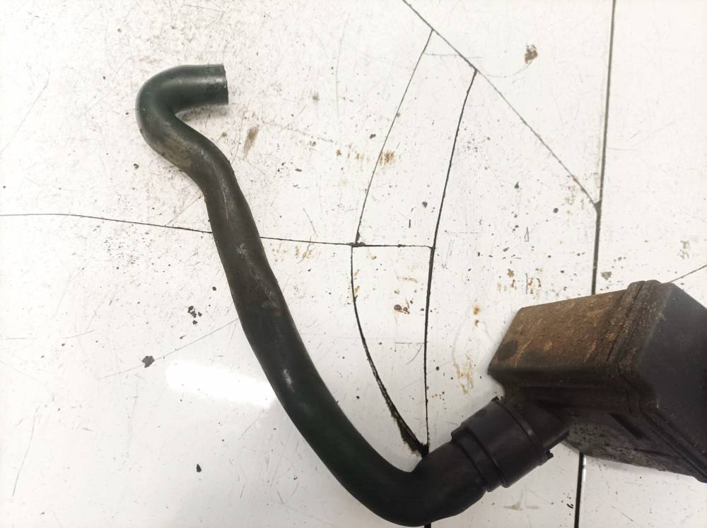 036103464G Volkswagen Golf 1998 crankcase Pressure Control Valve - Thumbnail 3