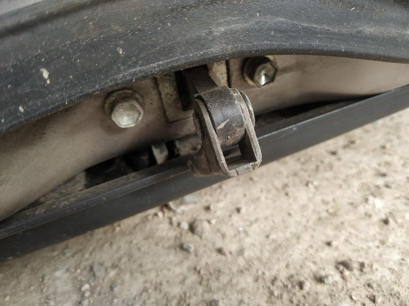 Toyota Yaris 2004 Ogranicznik drzwi - TYLNE PRAWE