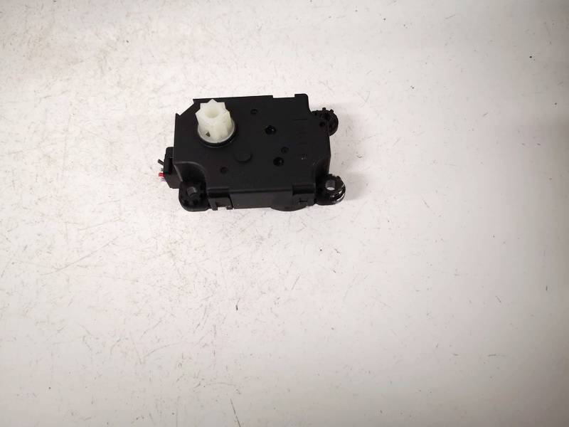 N101980GE Renault Megane 2011 Actionneur moteur volet ventilateur chauffage - Thumbnail 2