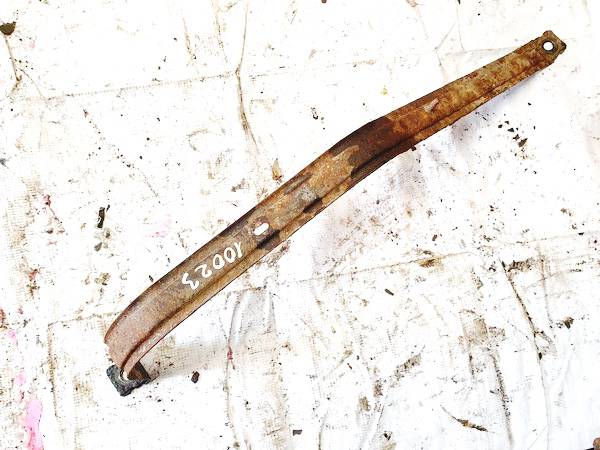 Volkswagen Golf 1999 Soporte de montaje del depósito de combustible