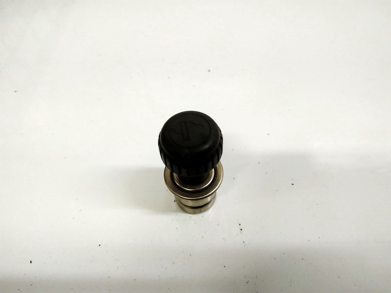 Mitsubishi Space Star 2002 Cigareciu pridegiklis (prikurke) - Thumbnail 2