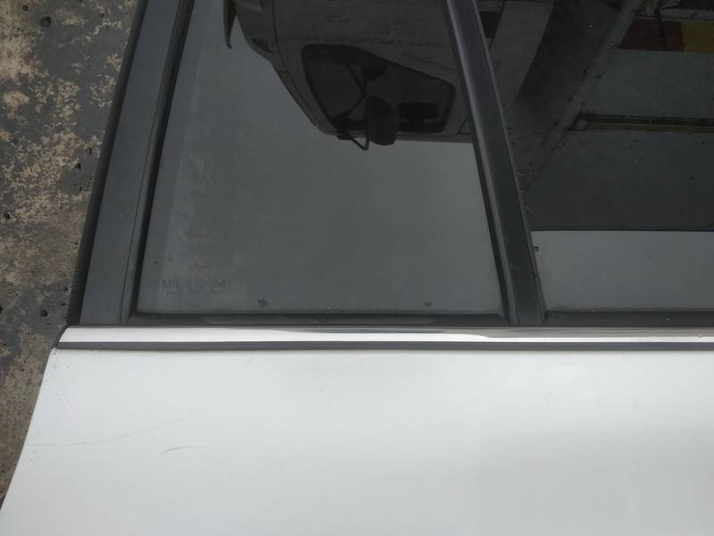 Toyota Highlander 2012 Durvju stikla sloksne - AIZMUGURE PA LABI - Thumbnail 2