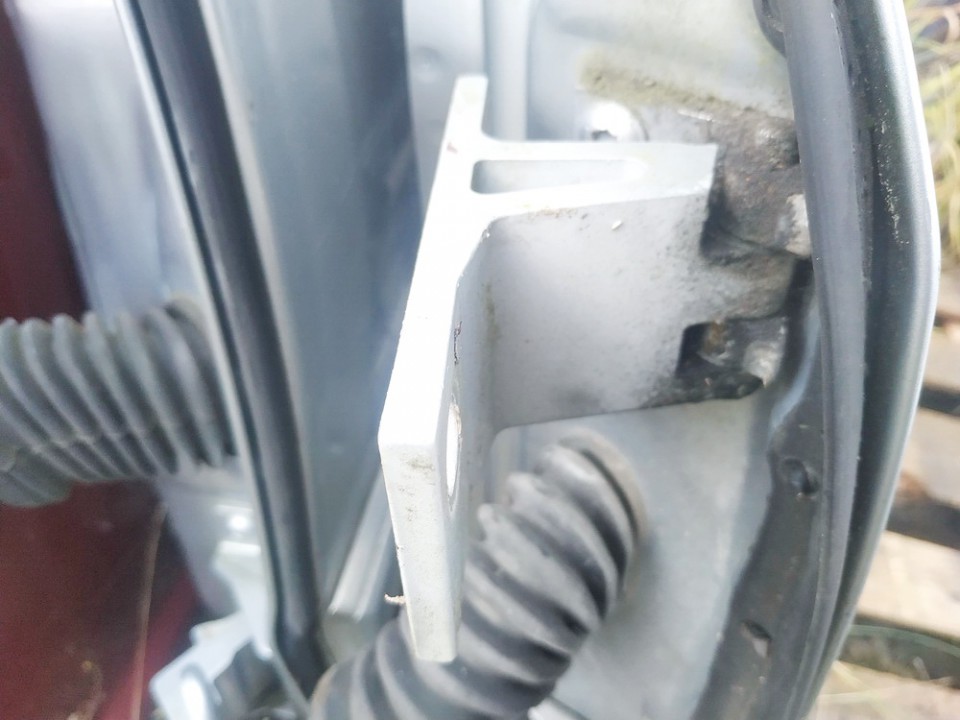 Audi A8 1999 Zawias przednich drzwi - PRZEDNIE