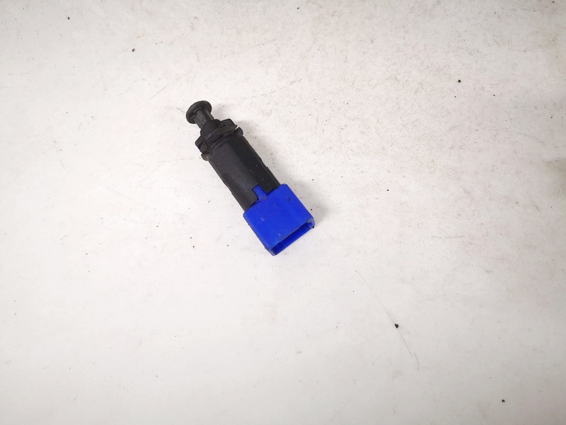 110895 Renault Espace 2002 Stabdziu zibintu daviklis (rele-varlyte) - Thumbnail 3