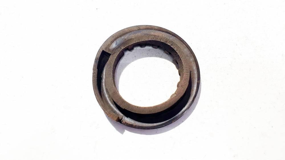 3N615599A Mazda 5 2007 Suspension Simple de Jambe Élastique