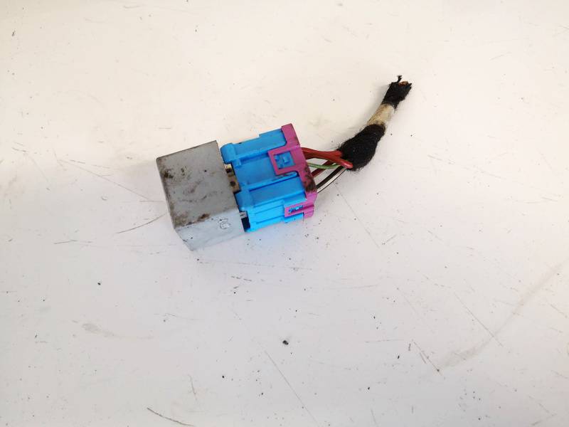 141951253B Audi A4 2004 RELÉ PARA AUTOMÓVIL - Thumbnail 2