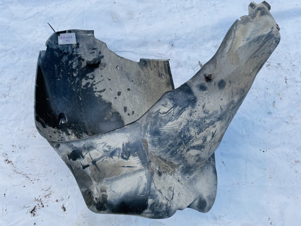 8D0810172 Audi A4 1997 Plastic Inner Fender - REAR RIGHT