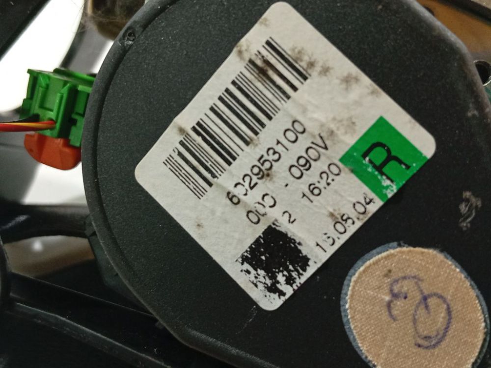 602953100 Mercedes-Benz CLS-CLASS 2004 Seat belt - REAR LEFT - Thumbnail 4