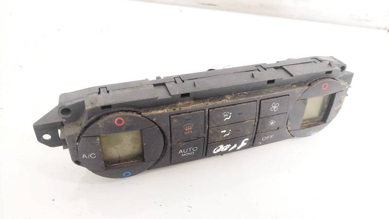 6N4T18C612AC Ford C-MAX 2007 Klimata vadības panelis (sildītāja vadības slēdži)