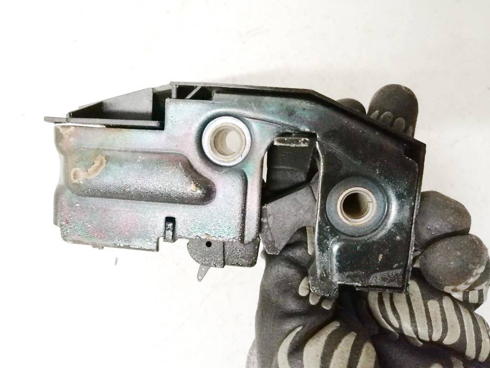 Audi A6 2000 Sēdekļa slēdzene - Thumbnail 3