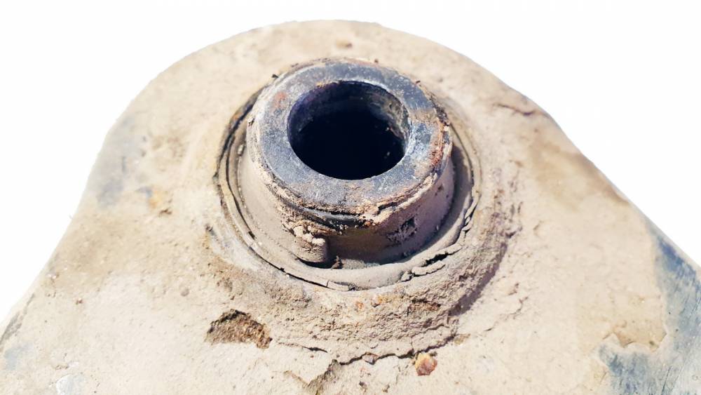 Citroen C3 2011 Brazo de suspensión delantero - DELANTERO DERECHO - Thumbnail 3