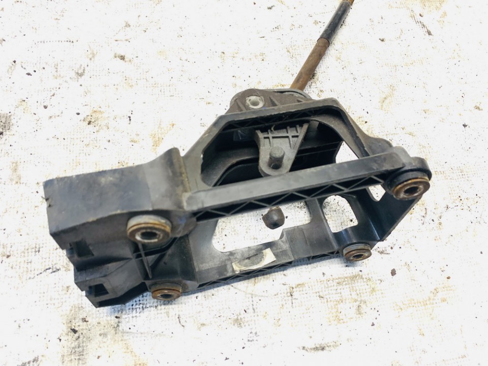 3353005010 Toyota Yaris 2004 Mechanizm zmiany biegów manualny - Thumbnail 2