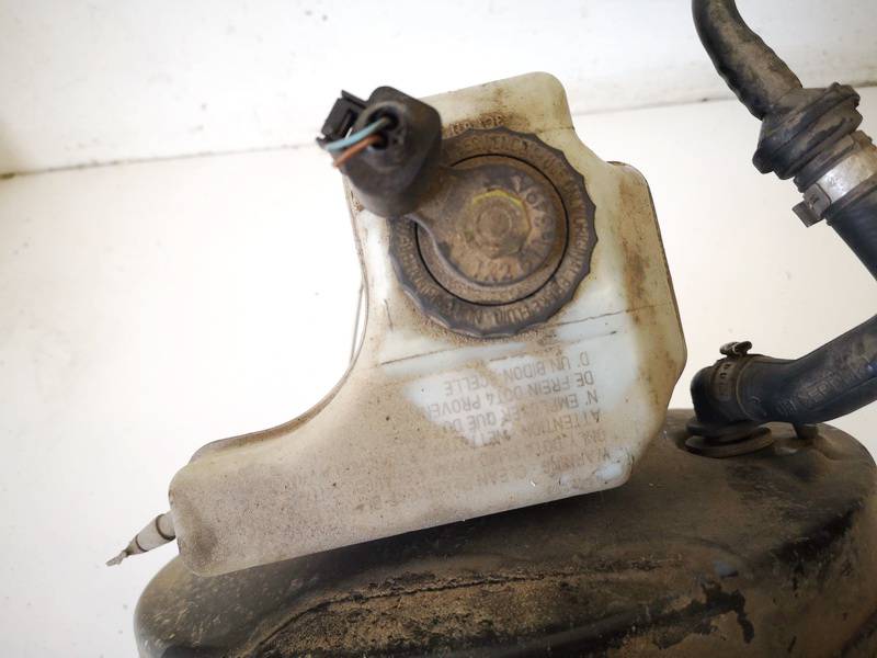 3C1611301 Volkswagen Passat 2005 Brake Master Cylinder Reservoir