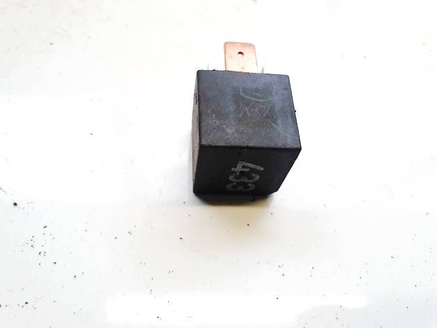3D0951253A Audi A3 2005 Relay module - Thumbnail 3