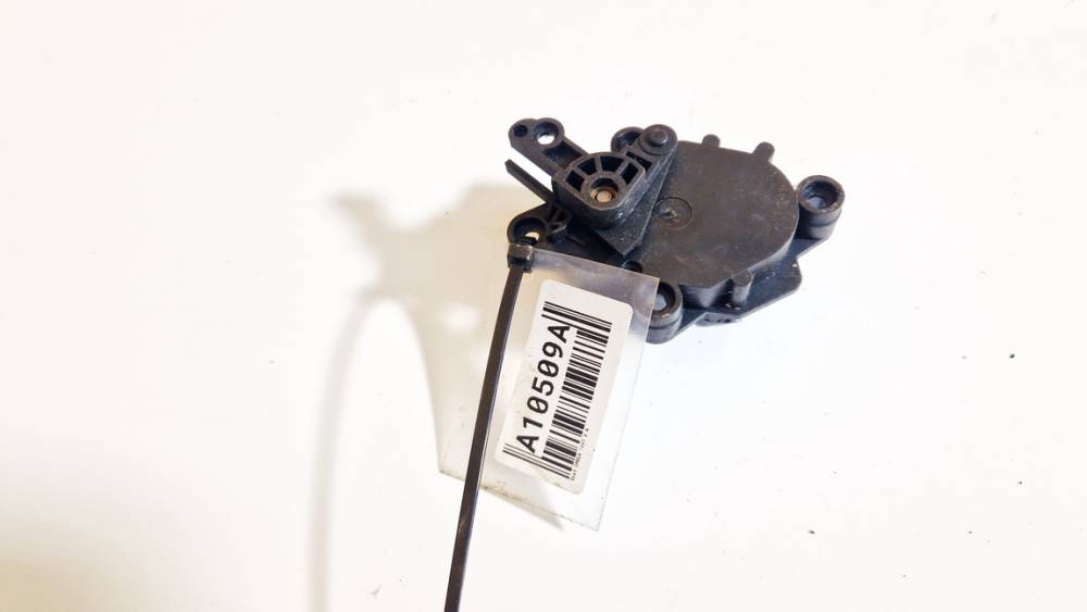 090512502 Opel Omega 1997 Heater Vent Flap Control Actuator Motor - Thumbnail 2