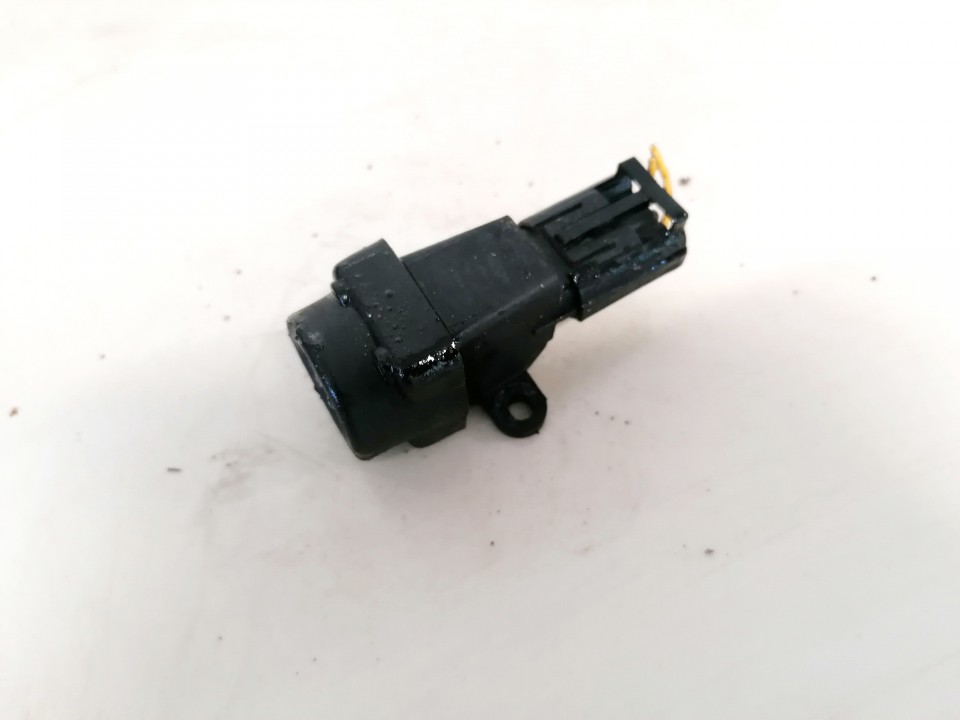 7700306391 used Inertia fuel cut off switch (FUEL CUT OFF SWITCH