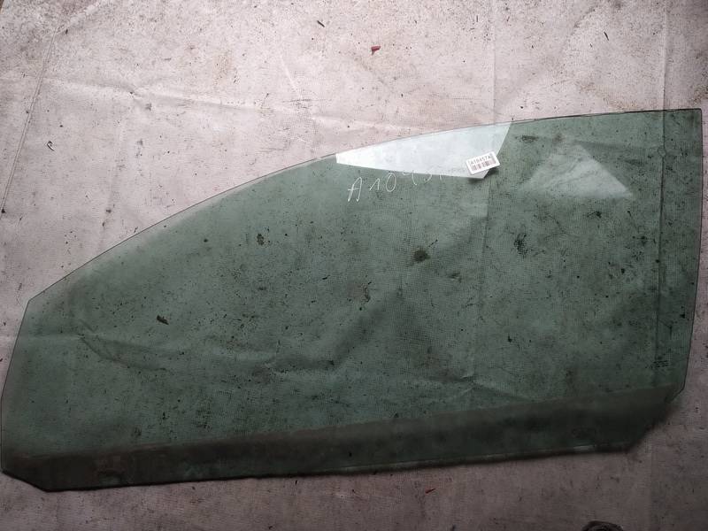 AS2 Volkswagen Golf 2005 LUNA DELANTERA IZQUIERDA, Luna de la puerta delantera - FRENTE IZQUIERDO