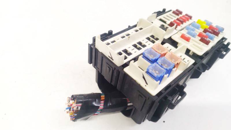 Ford Fiesta 2011 Fuse box - Thumbnail 3