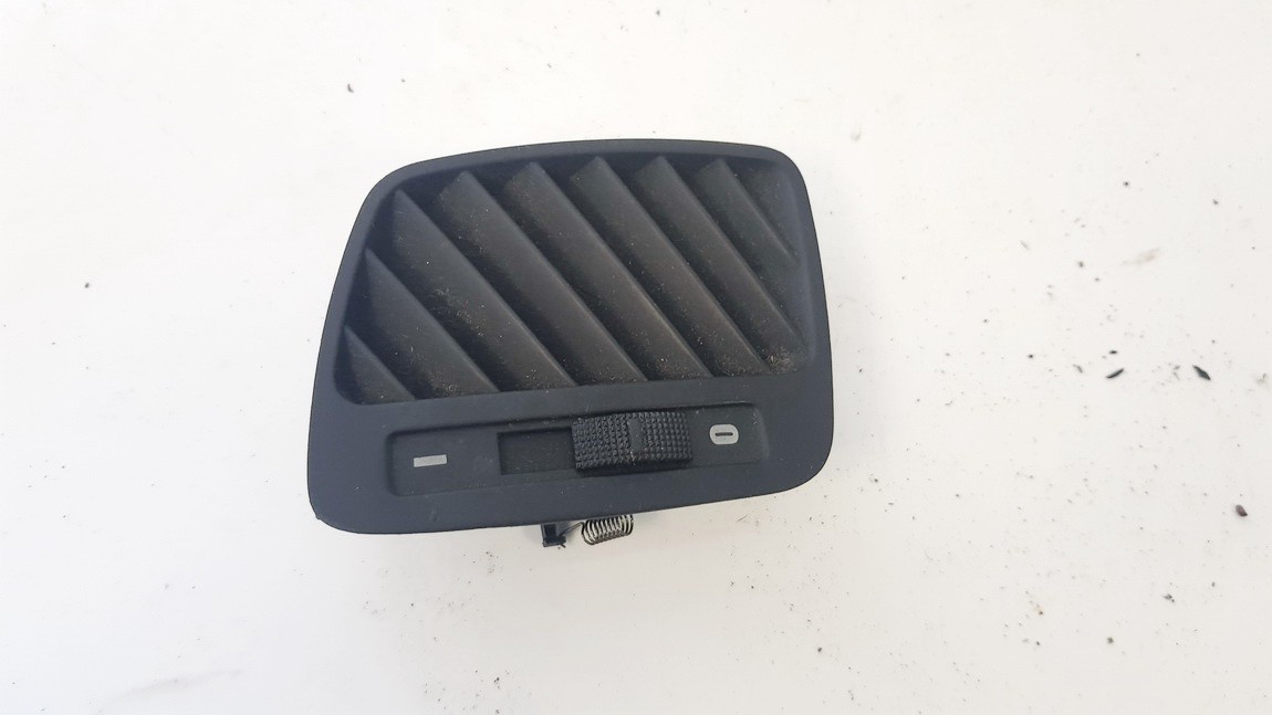 4B0819794 Audi A6 2002 Dash Vent (Air Vent Grille)