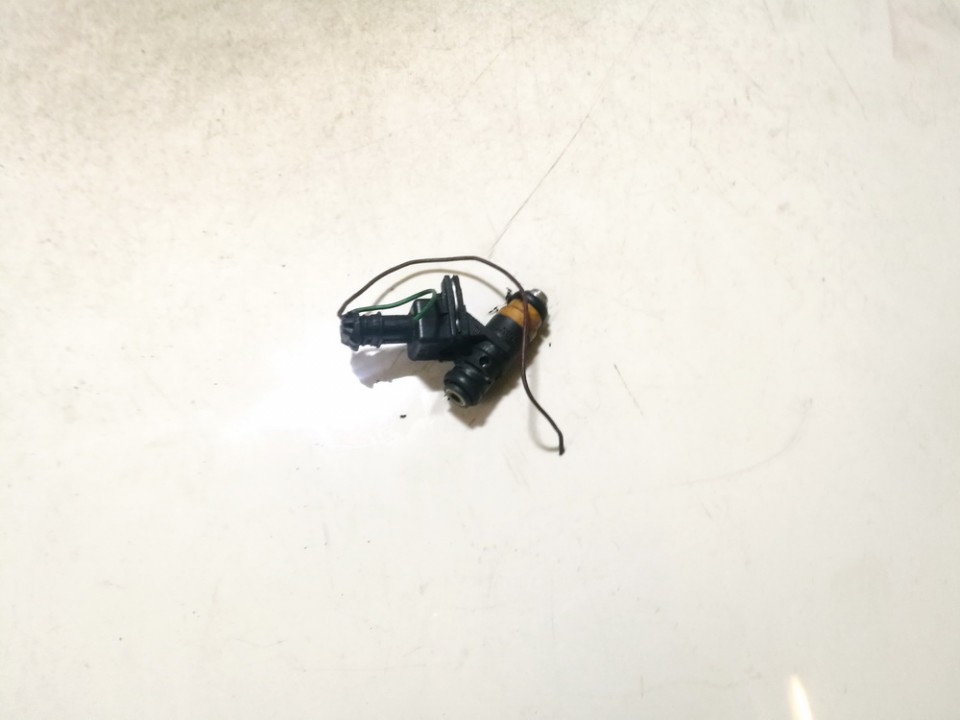 H029611 Renault Megane 2001 Fuel Injector