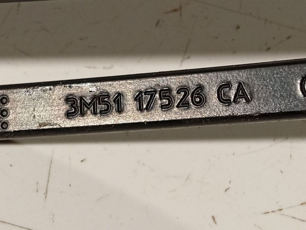 3M5117526CA Ford C-MAX 2004 Priekinio valytuvo svirtele (priekiniai valytuvas) - Thumbnail 4