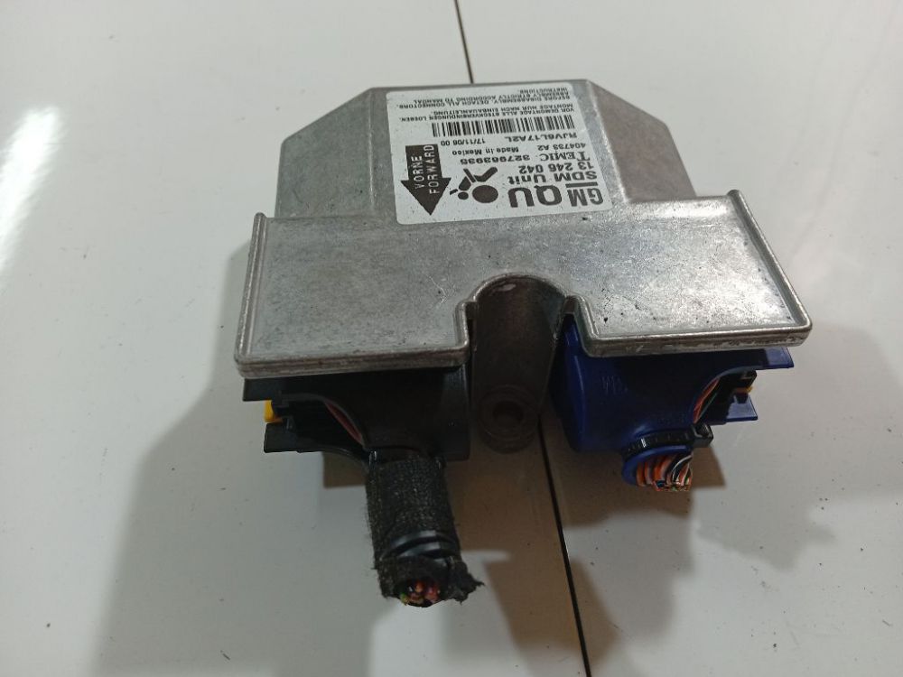 13246042 Opel Astra 2006 srs-turvatyynyn tietokone – turvatyynyn ohjausyksikkö