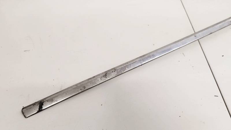 Volkswagen Passat 2007 Molding door - FRONT RIGHT