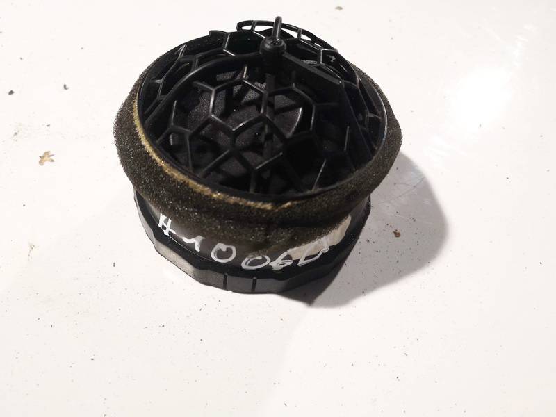 Mitsubishi Colt 2004 Salono oro groteles