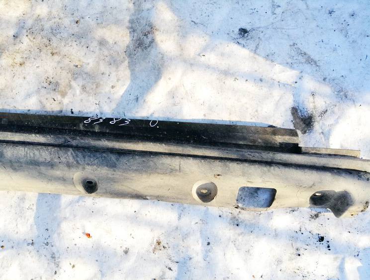 7000302RH Land-Rover Range Rover 2002 Right Sill Moulding