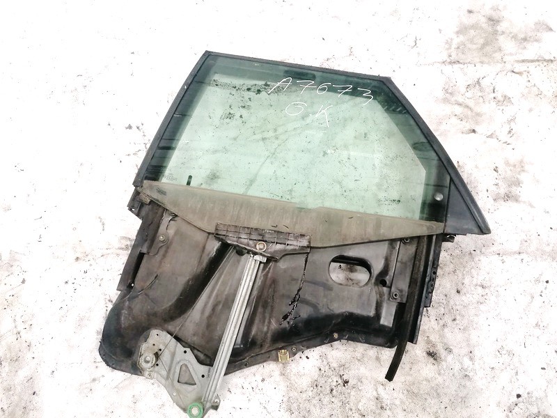 Audi 80 1994 Oven lasi - TAKANA VASEMMALLA