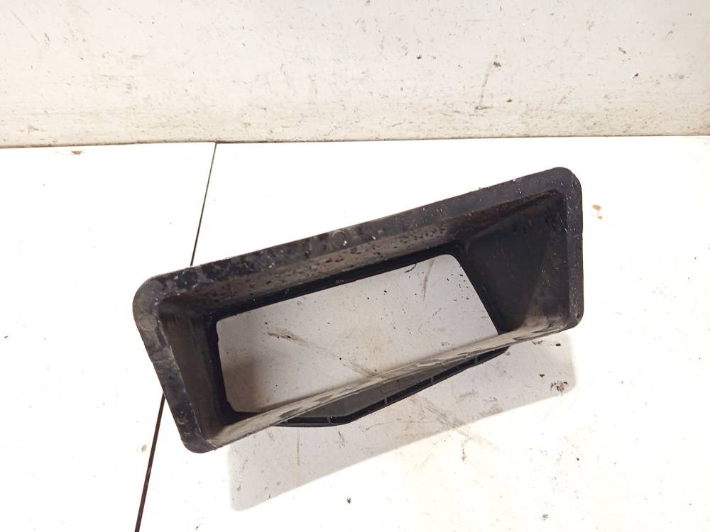 96629729 Chevrolet Captiva 2007 Air Intake Panel