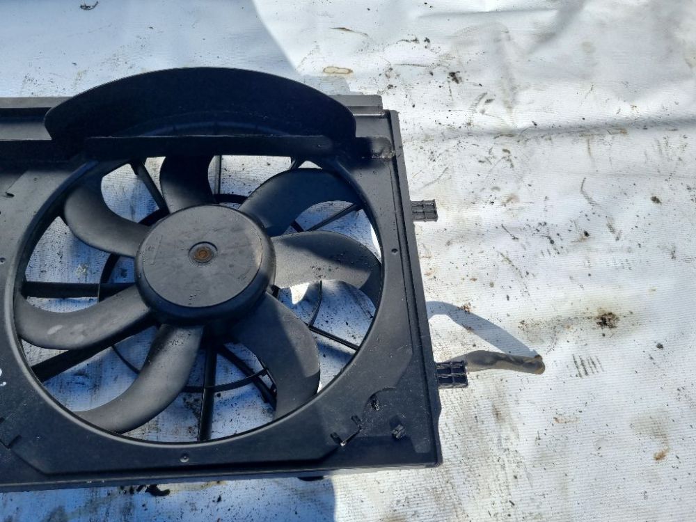 6R0121207 Skoda Fabia 2010 Dyfuzor (wentylator chłodnicy) - Thumbnail 3