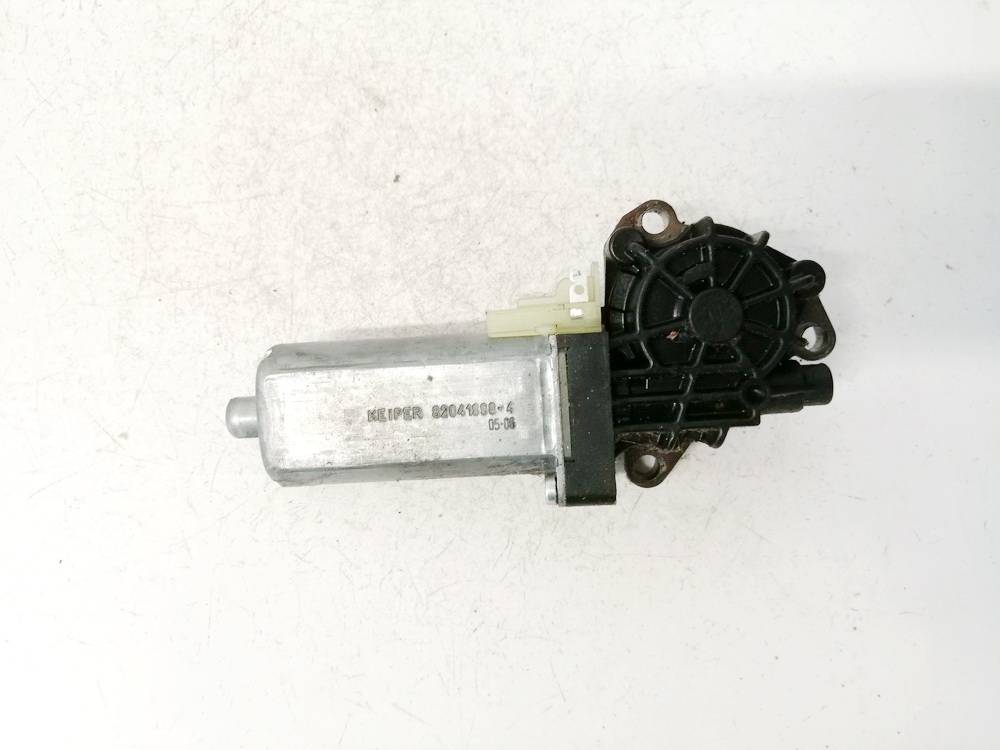 0390203002 Chrysler 300C 2006 Seat Motor Regulator - FRONT RIGHT