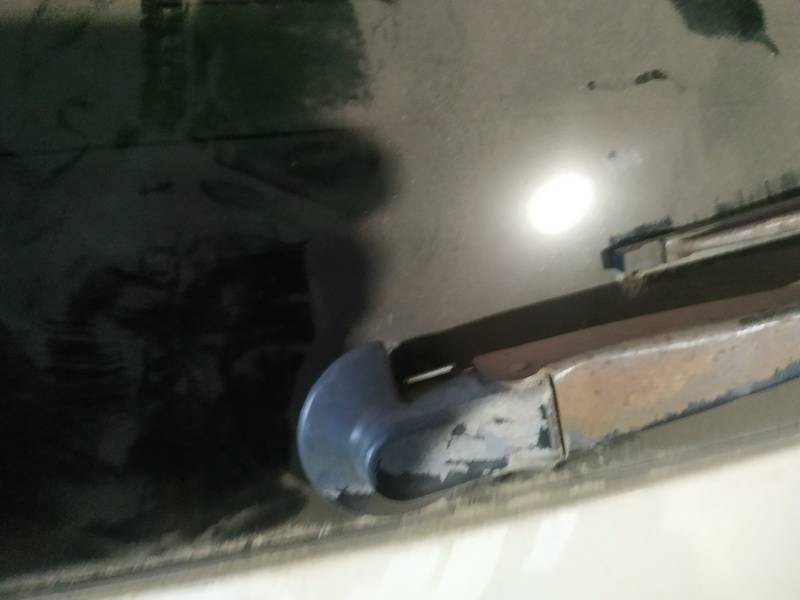 Plymouth Grand Voyager 1998 Wiper motor (Rear Screen Wiper Engine) - REAR