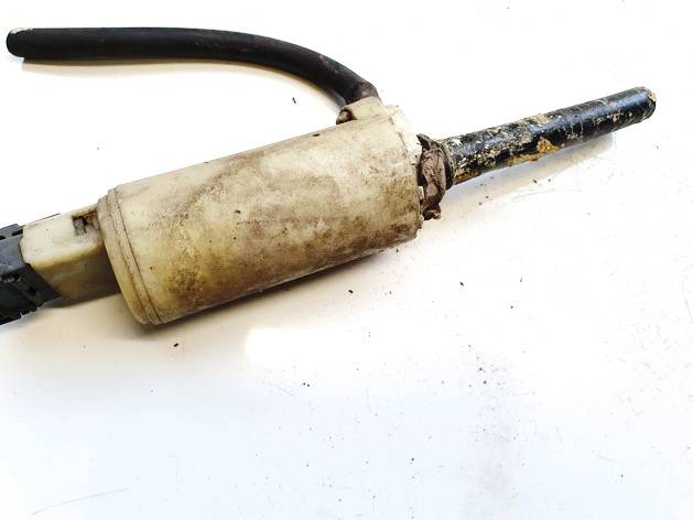 044001 Volvo 850 1996 Windshield Windscreen Washer Pump - Thumbnail 2