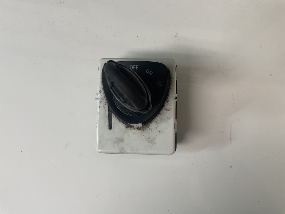 48819001 12801010, n11042 Ignition Barrels (Ignition Switch) SAAB 93