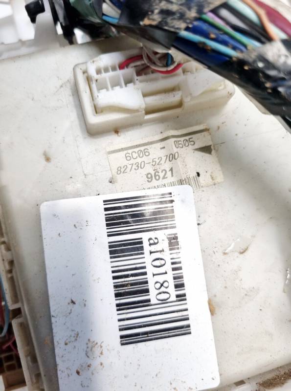 8273052700 Toyota Yaris 2006 Fuse box - Thumbnail 4