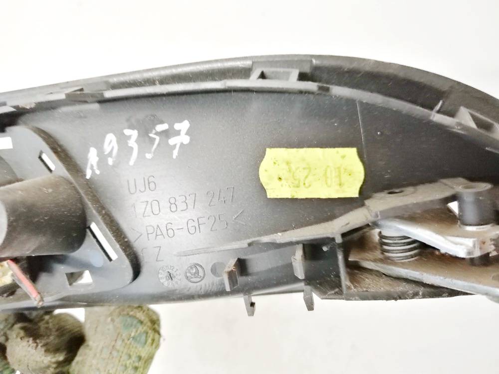 1Z0837247 Skoda Octavia 2006 Poignée Interne Port avant gauche - Thumbnail 3