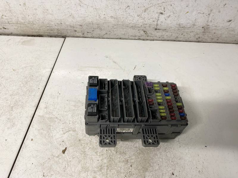 A000011 Honda Accord 2006 Saugikliu deze