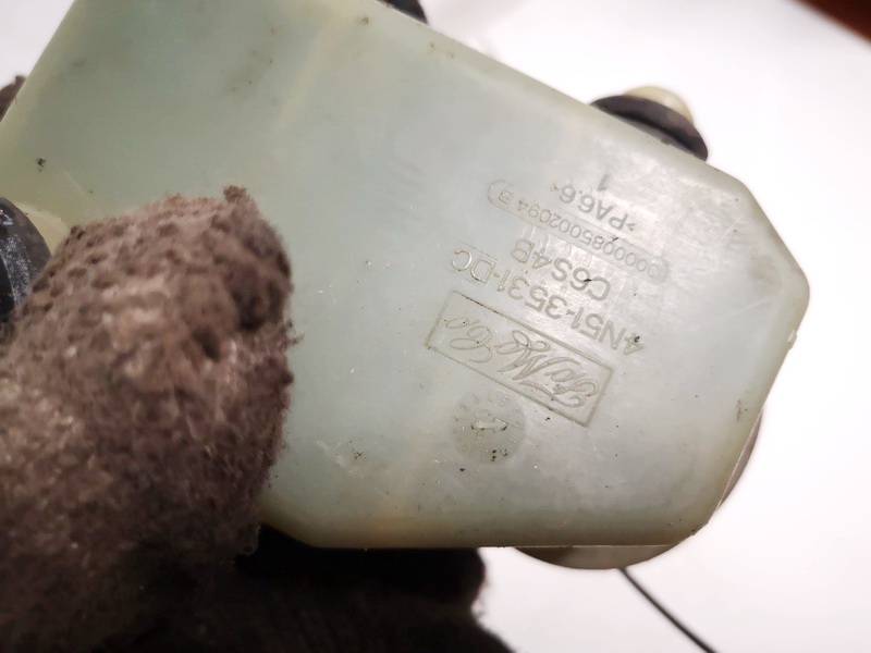 4N513531DC Volvo V50 2004 Ohjaustehostimen säiliö - Thumbnail 3