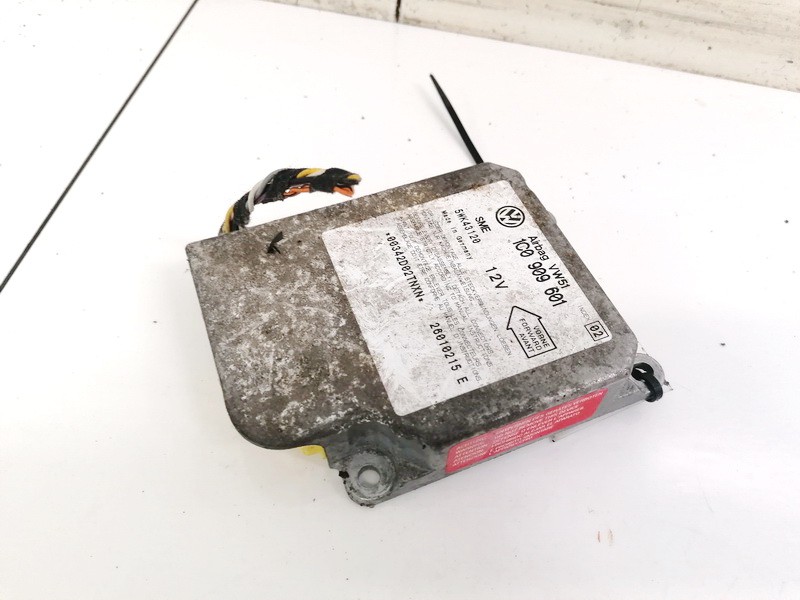 1C0909601 Volkswagen Bora 2001 Airbag crash sensors module