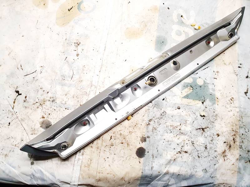 7608542040 Toyota RAV-4 2006 Spoiler tylnej klapy z światłem stop - TYLNE (pokrywy) - Thumbnail 3