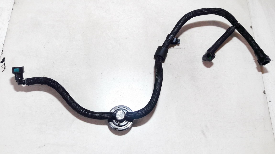 610732 080214a Breather Valve, fuel tank Jaguar XF 2008 2.7L