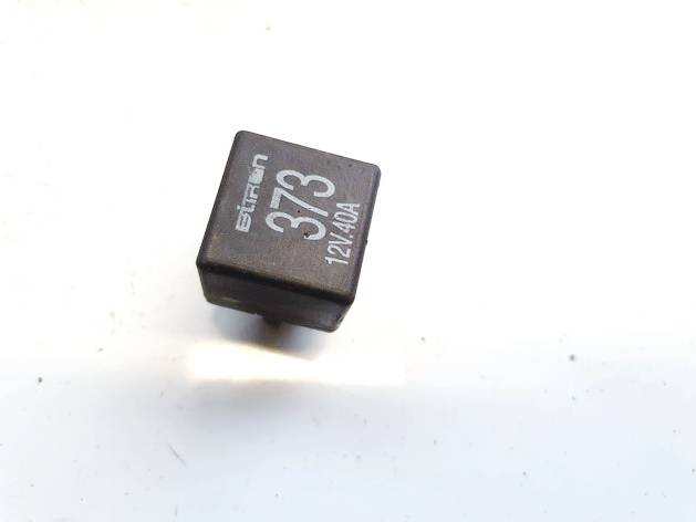 8D0951253A Volkswagen Passat 2001 Relay module