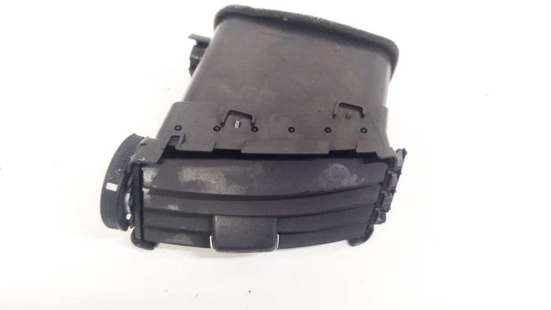 5568064020 Toyota Corolla Verso 2006 Dash Vent (Air Vent Grille)